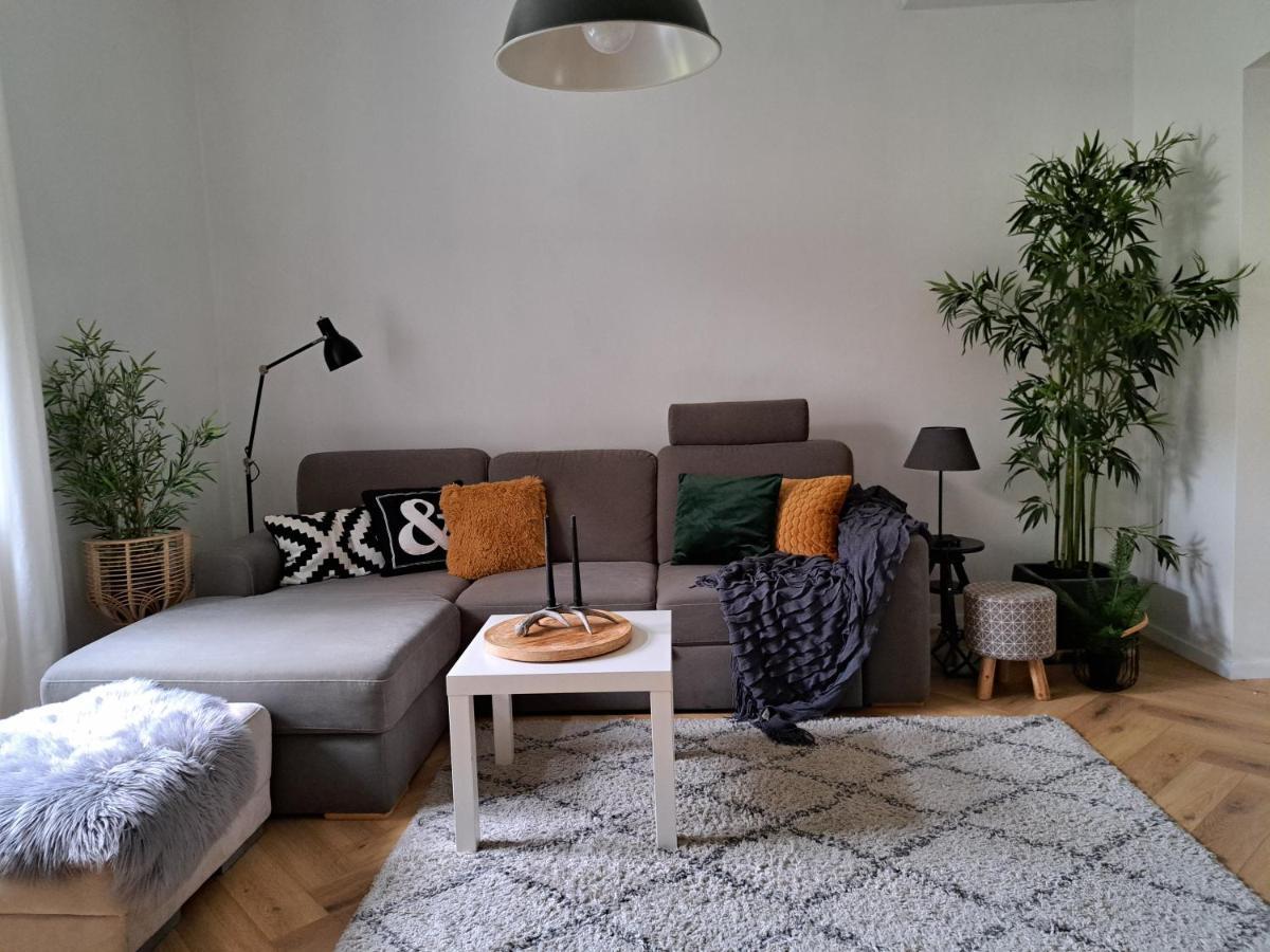 Vendeghaz A Harom Szivarhoz Apartment